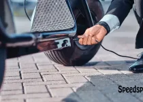 how to charge a razor electric scooter